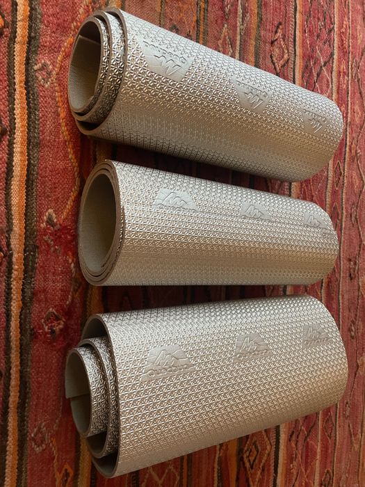 Tapetes yoga . Vendo  o conjunto de 3