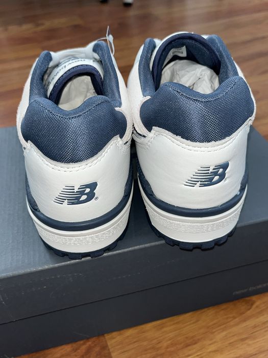 New Balance 550(model BB550STG)