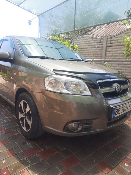 Шевроле авео 2013  заз віда 1.5  газ4/кондиціоне   Vida chevrolet