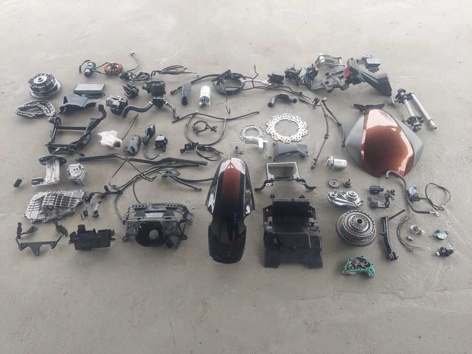 Honda nc 750 stacyjka moduł podnozka  pompa sprzęgło części alternator