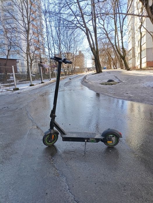 Електросамокат Acer Scooter 5 Black (AES015) Чорний