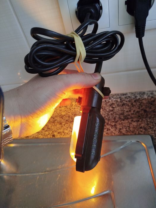 Gambiarra de máquina de costura