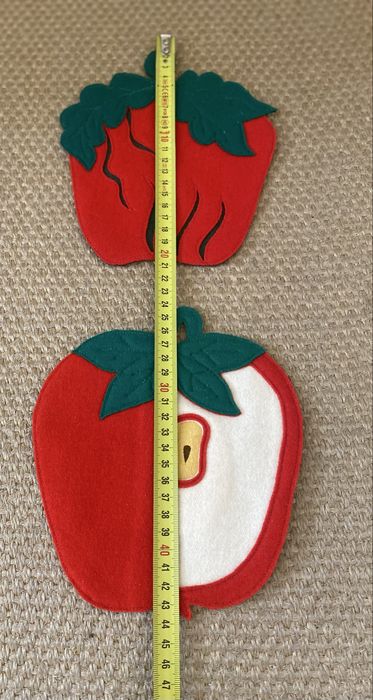 Peças com bordado de Nisa e em crochet com estrela