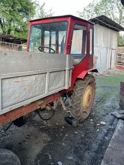 Продам трактор Т-16м