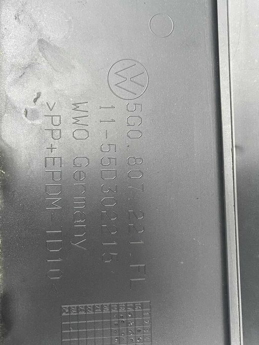 Бампер передній VW Golf 7.5 рест (2017-2020) 5G0807221FL USA Європа