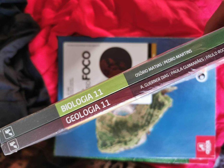BIOLOGIA 11 / GEOLOGIA 11 - manuais 11º ano nunca usados