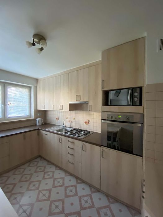 70 m² - 4 pokoje z dużym balkonem, gotowe do wprowadzenia