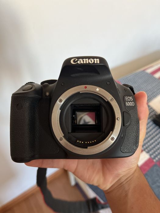 CANON EOS 600D *como nova