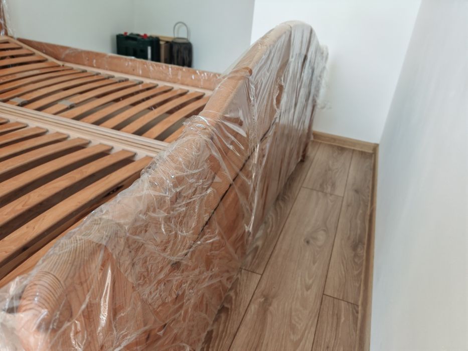 Łóżko sypialniane drewniane 160x200cm plus stelaże
