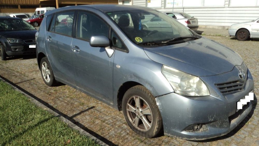 Toyota Verso 2.0 D-4D 2009 - Para Peças