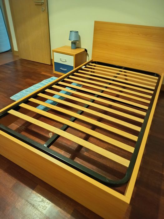 Mobília de quarto em muito bom estado praticamente nova com pouco uso