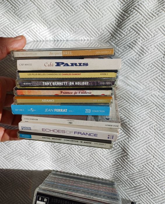 10 CDs de músicas  francesa