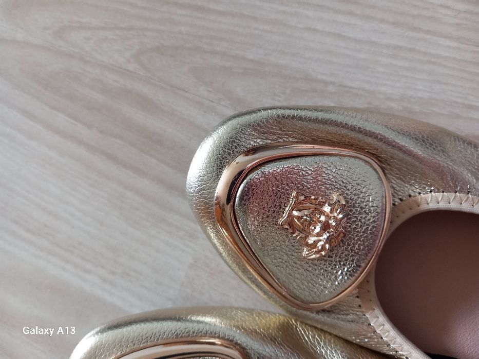 Versace meduza Złote baleriny damskie 38 skóra