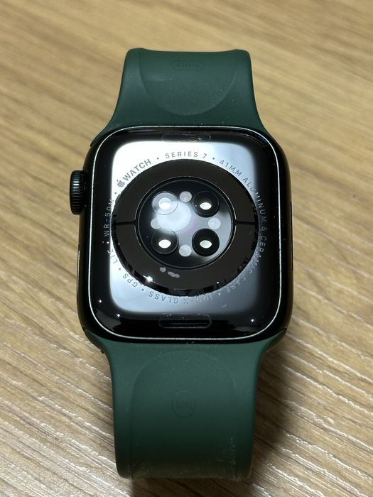 Apple Watch Series 7 41 mm Aluminium Case