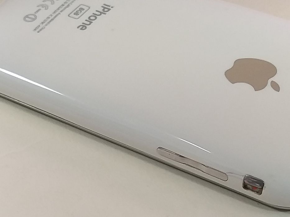 Apple 3 GS 8gb(iPod A1303 Gb)