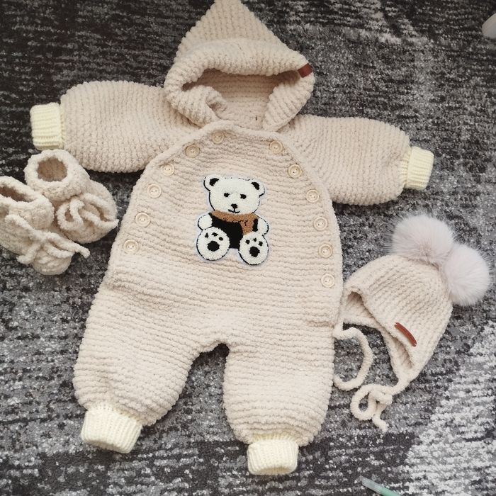 Плюшевий комплект на виписку