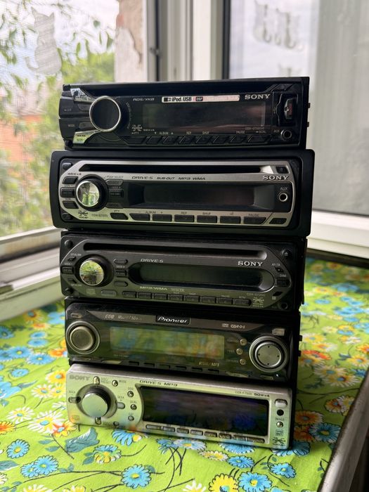 магнітола sony,pioneer оригінал(не alpine,kenwood,decker)