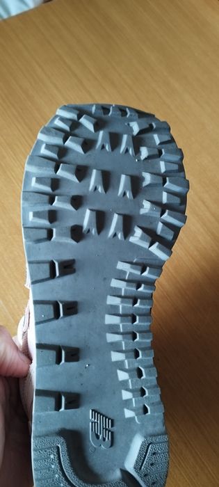 Sapatilhas New Balance rosa claro