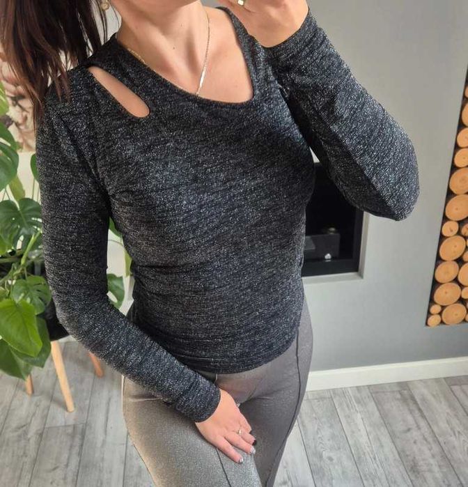 Elegancka bluzka damska szyta srebrną nicią M Firmy Only