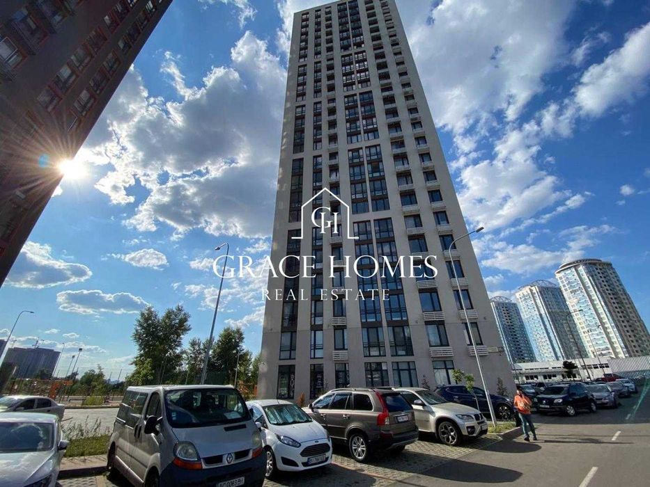 Продаю фасадне приміщення ЖК Севен Дніпровська Набережна 16г Славутич