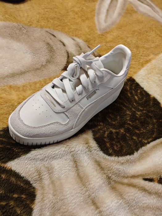 Snikersy damskie  Puma  rozm .39