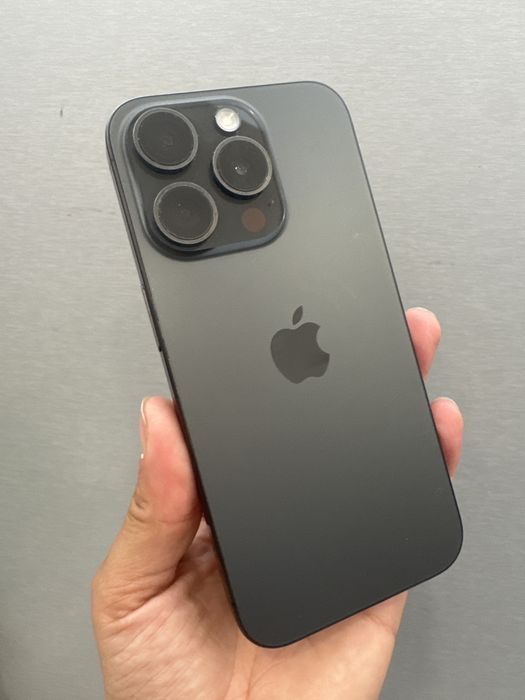 iPhone 15 Pro 256gb - Semi novo