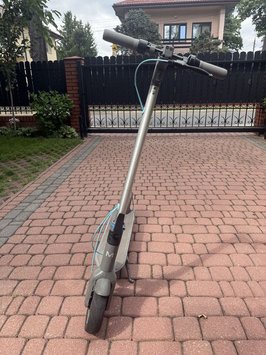 Hulajnoga elektryczna Motus Scooty 10 2022
