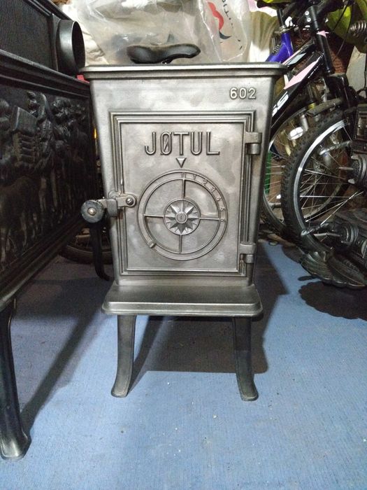 Piecyk kominek koza Jotul 602 norweskie żeliwo