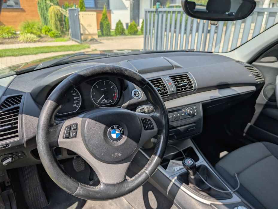 BMW Serii 1 e87 2.0d 122km