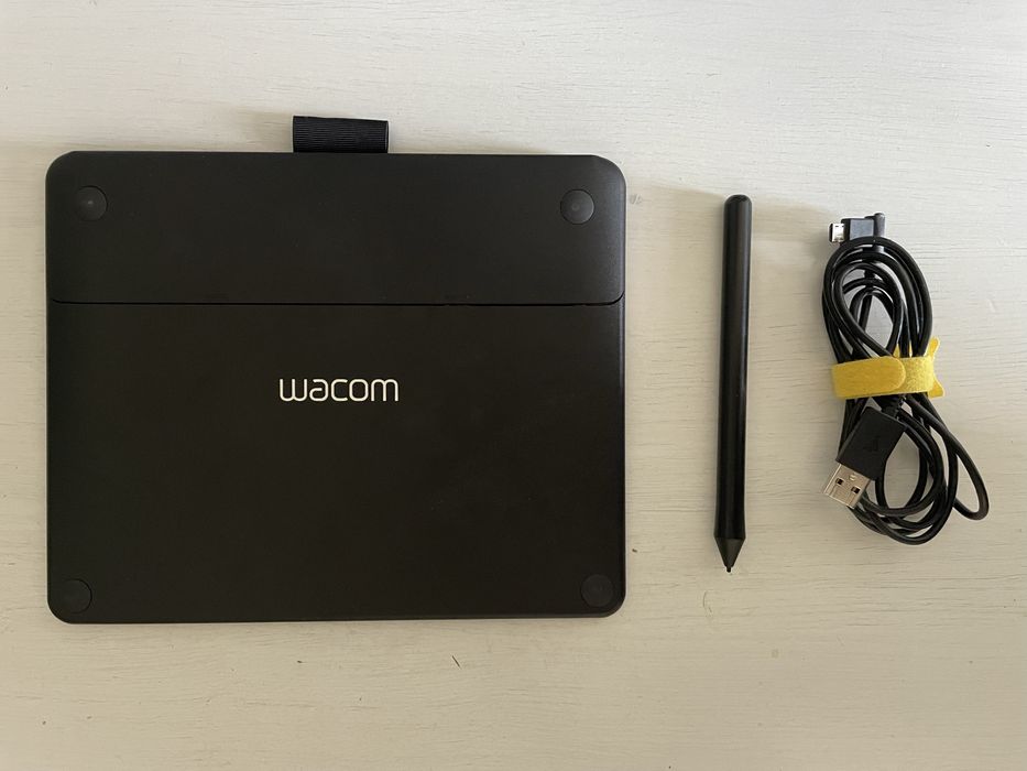 Tablet graficzny z rysikiem CTH 490 Wacom