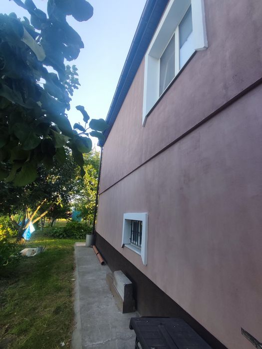 Продаж будинку 196 кв.м. (25 соток, гараж)