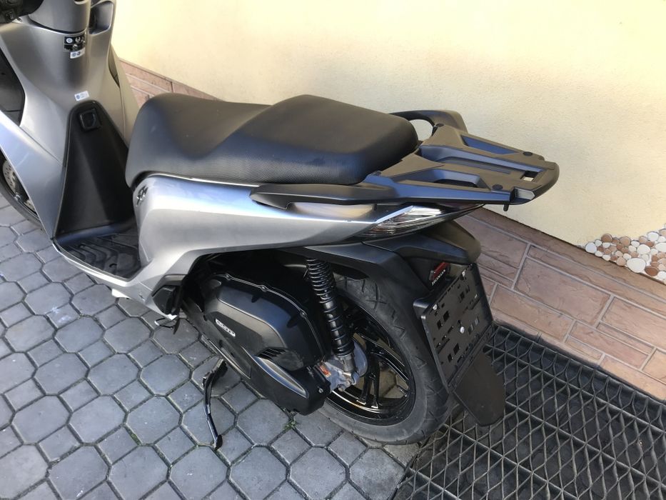 з документами HONDA SH 125 рік 2017    ne sh 150 sh300 sh350