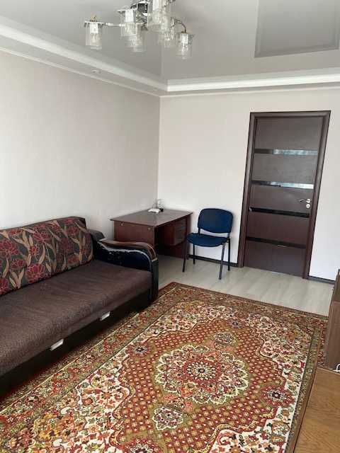 Продам 2-х кiмнатну квартиру у Дружкiвцi