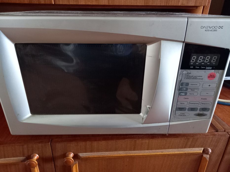Мікрохвильова піч"Daewoo"