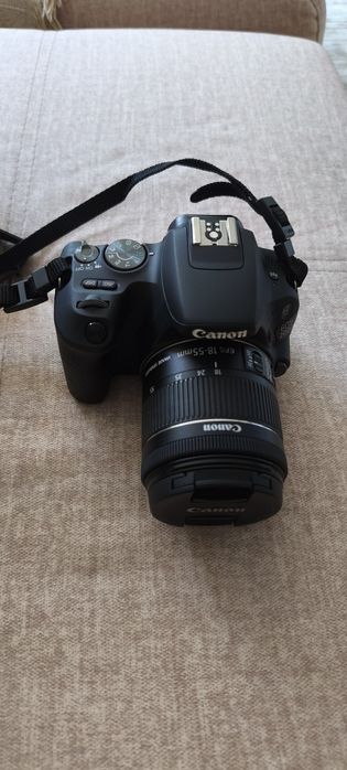 Canon EOS Canon EOS 200D e Lente Canon EF-S 18-55mm