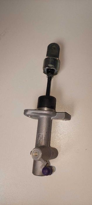 Головний циліндр зчеплення PMC-40 (Вир-во VALEO PHC) Chevrolet Lacetti