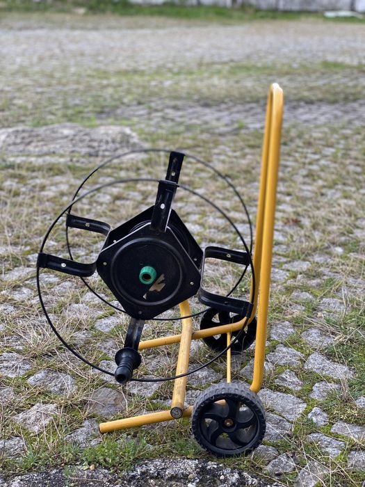 Enroladores de mangueira