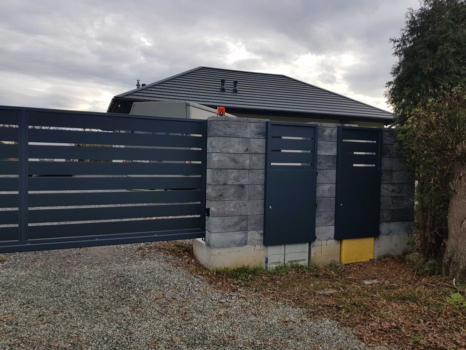 Zabudowa, osłona na licznik gazowy, elektryczny.