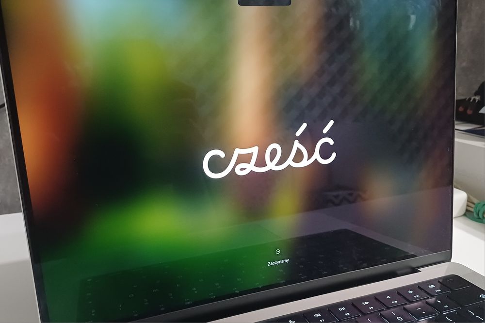 MacBook Pro 2021 14,2" M1 Pro 512GB / 16GB