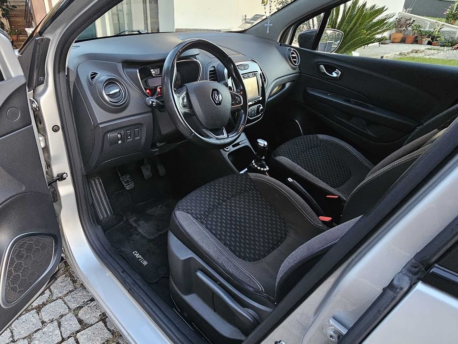 Renault Captur 1.2 TCe Exclusive