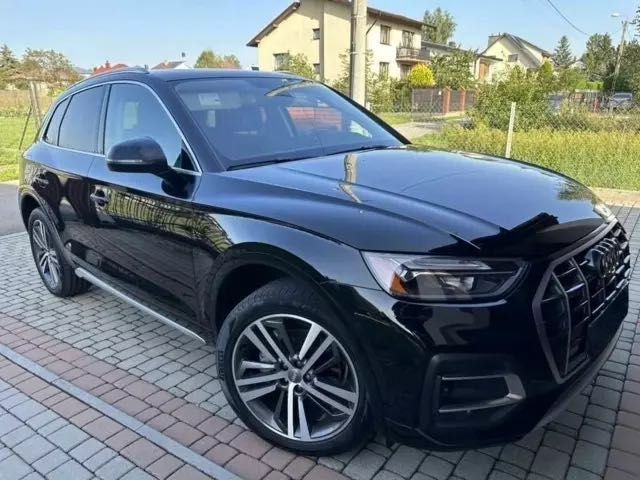 Audi Q5 2023 Prestige премиальная комплектация