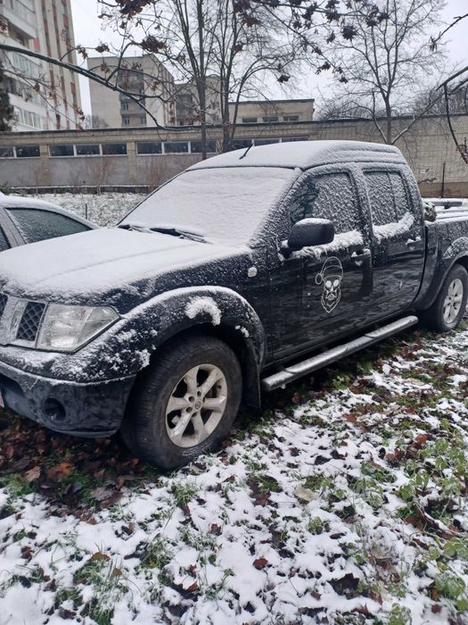 Ніссан навара д40