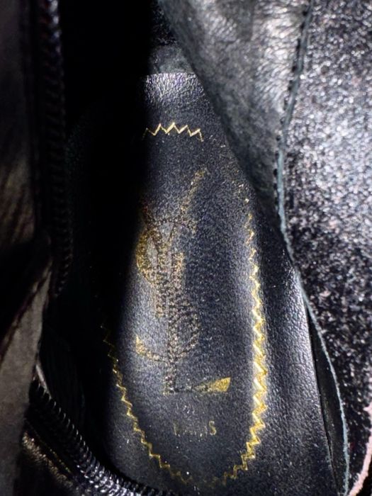 Yves Saint Laurent ITALY шкіряні високі чоботи