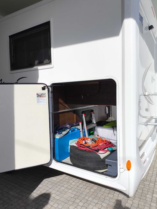 Mc Louis de 2017 impecável