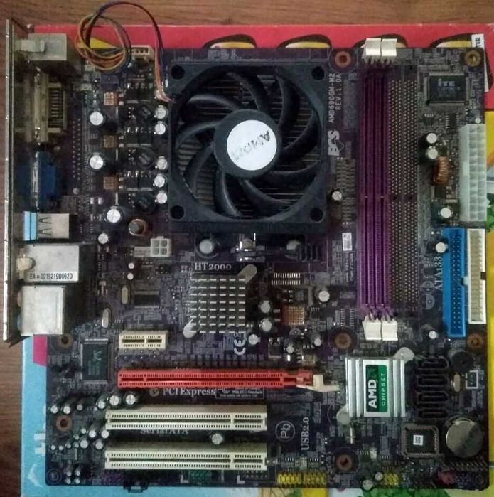 ECS AMD690GM-M2 з процесором Athlon 64 X2 5600+ АМ2.