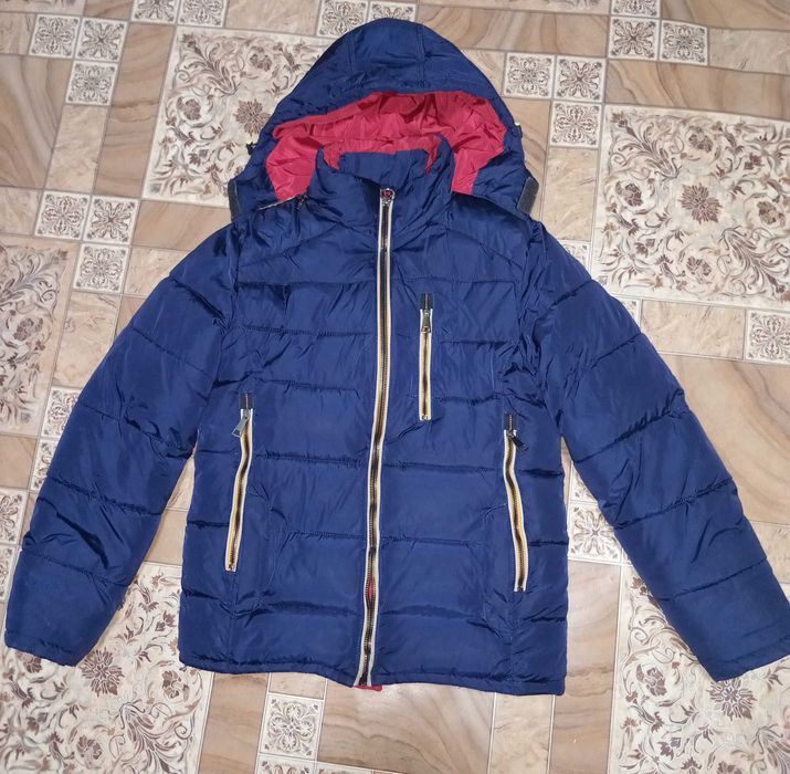 Продам куртку зимову для хлопчика