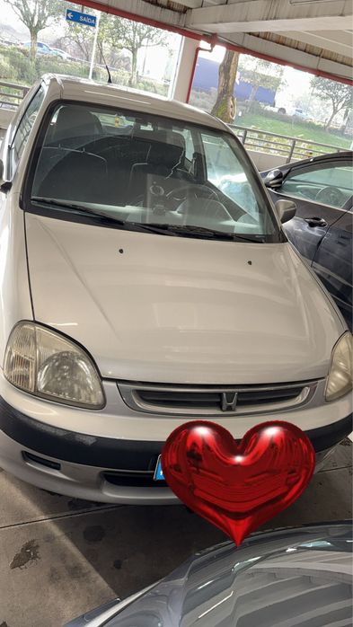 Honda logo e bom estado
