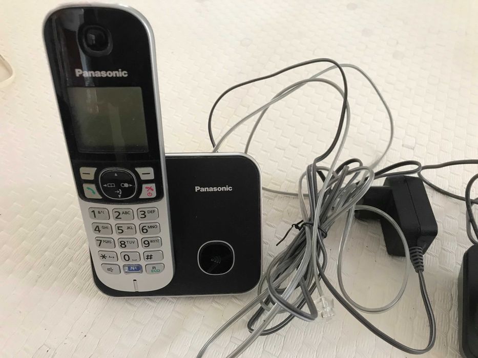 Telefone Duo da PANASONIC sem fios.
