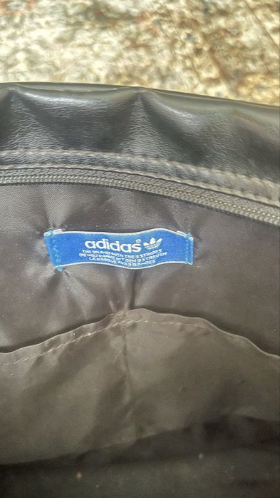 Torba na ramię firmy adidas