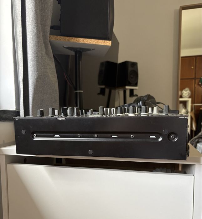 Mesa Mistura Pioneer DJM 800